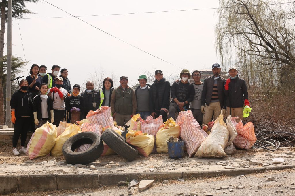 A cleaning campaign dedicated to His Majesty’s 40th Birth Anniversary.